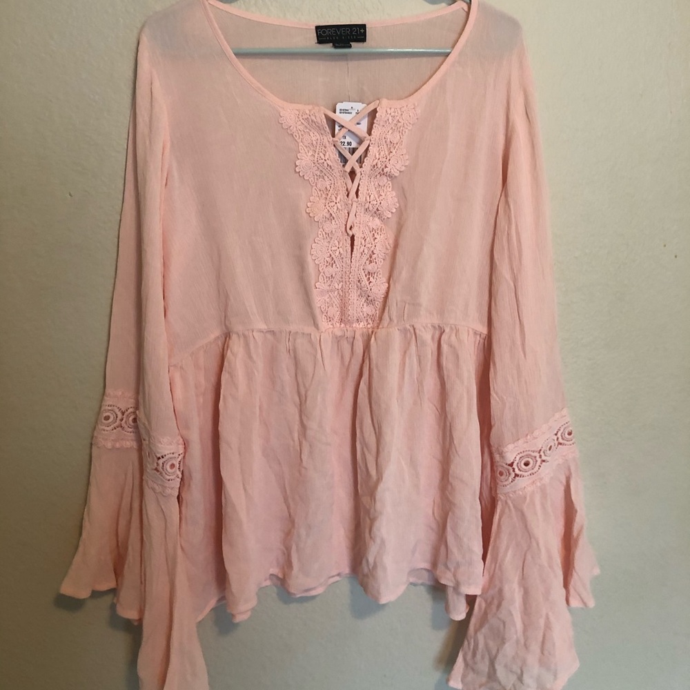 Forever21 light pink blouse NWT